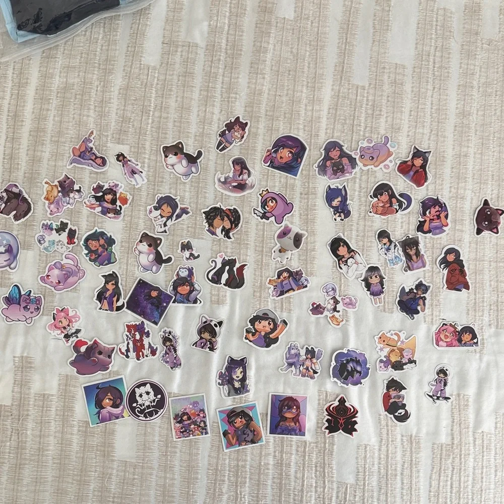 Cute Character Sticker Set - Picture 1 of 12